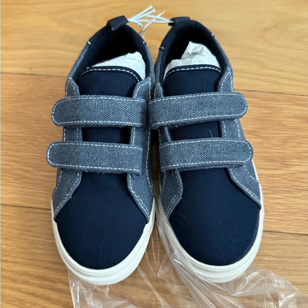 New wit tags kids sneakers navy size 10 toddler 10t old navy